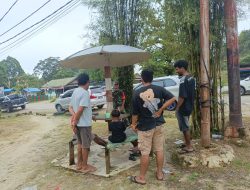 Babinsa Satgaster Komsos Bersama Warga Faimayaf Kumurkek