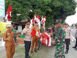 Seluruh Babinsa Kodim 0116/Nara Terus Kibarkan Bendera Merah Putih bersama Polri dan Masyarakat Sambut HUT RI ke 79