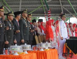 Personil Kodim 1405/Parepare Ikuti Upacara Penurunan Bendera Peringatan HUT ke-79 Kemerdekaan Republik Indonesia