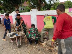Wujudkan Lingkungan Bersih, Sehat dan Bebas Sampah, Koramil 03 Tamalatea Kodim 1425 Jeneponto Gelar Karya Bakti