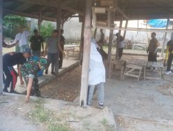 Penuh Semangat, Babinsa Kodim Jeneponto Bersama Elemen Masyarakat Kerja Bakti Pembersihan Pasar