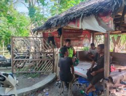 Anggota Koramil Grong-Grong Gelar Komsos untuk Tingkatkan Keamanan di Desa Binaannya