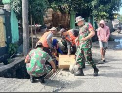 Cegah Banjir dan Penyebaran Penyakit, Koramil-01/Suppa Kodim 1404/Pinrang Kerja Bakti Bersihkan Saluran Air