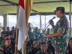 Sambut Kedatangan Prajurit Purna Tugas Yon Arhanud 12/SBP,Danrem 092/Mrl Berikan Arahan