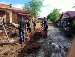 Babinsa Kajuara Kerja Bakti Bersihkan Saluran Air, Terjaganya Kebersihan Lingkungan