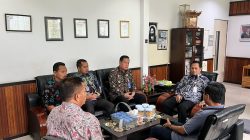 Tingkatkan Keterampilan Warga Binaan, Kalapas Banjarbaru Dampingi Kakanwil Ditjenpas Kalsel Bangun Sinergi dengan BLK Kalsel