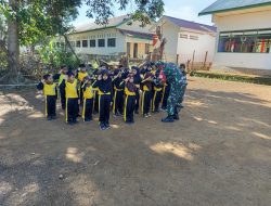 Babinsa Koramil 1407-14/Libureng Tingkatkan Disiplin Murid SDN Ceppaga Lewat PBB