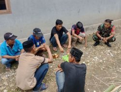 Dengarkan Langsung Aspirasi Warga, Babinsa Koramil 1407-11/Barebbo Gelar Komsos Di Desa Kajaolaliddong