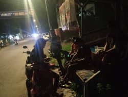 Babinsa Bone Beraksi : Malam Penuh Waspada, Demi Keamanan Wilayah Tanpa Kompromi