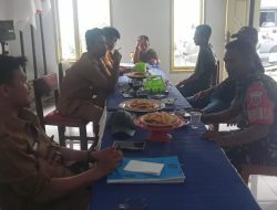 Jaga Stabilitas Wilayah, Babinsa Koramil 1407-16/Tonra Laksanakan Komunikasi Sosial Dengan Pemerintah Desa Bacu