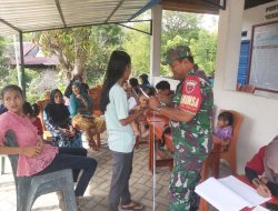 Babinsa Koramil 08/Lamuru Hadir Pastikan Pelayanan Ibu dan Balita di Desa Barakkae Berjalan Maksimal