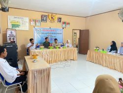 Babinsa Koramil 1407-11/Barebbo Hadiri Musdes Di Cinnong : Kawal Keamanan Dan Kelancaran Program Desa