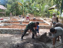 Tingkatkan Semangat Gotong Royong, Koramil 1407-18 Terjun Langsung Dalam Karya Bakti Di Kajuara