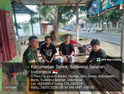 Babinsa Koramil 16/Tonra Gelar Komsos, Perkuat Ketahanan Wilayah Melalui Sektor Pemuda