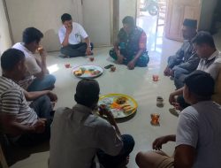 Jaga Kondusifitas Wilayah, Babinsa Koramil 1407-06/Awangpone Aktif Rangkul Tokoh Masyarakat