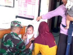 Babinsa Koramil 1407-03/Cenrana Pastikan Tumbuh Kembang Balita Desa Watu Terpantau Optimal