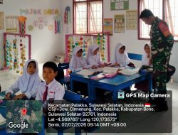 Babinsa Koramil 1407-21/Palakka Laksanakan Pembinaan Wawasan Kebangsaan Di Sekolah Desa Binaan