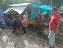 Babinsa Koramil 06/Awangpone Kodim 1407/Bone Turun Langsung, Serap Aspirasi Warga Cakkebone Lewat Komunikasi Sosial