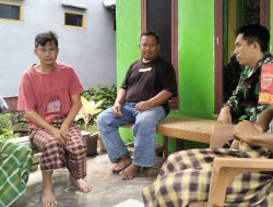 Komsos Babinsa Koramil 15/Mare Kodim Bone : Pastikan Desa Karella Tetap Aman Dan Kondusif