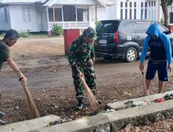 Wujudkan Lingkungan Asri, Babinsa Koramil 1407-01/Ajangale Kodim Bone Gerakkan Semangat Gotong Royong Di Pompanua