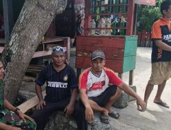 Jaga Hubungan Baik Babinsa Kodim Bone Koramil 02/Dua Boccoe Laksanakan Komsos Dengan Warga Binaan