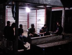 Sapa Warga Di Sela Patroli, Cara Humanis Babinsa Kodim 1407/Bone Jaga Kondusifitas Wilayah