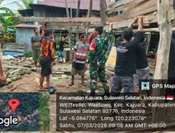 Ringankan Beban Masyarakat, Babinsa Koramil 1407-18/Kajuara Hadir Di Tengah Perbaikan Rumah Waetuwo