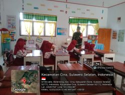 Babinsa Koramil 12/Cina Beri Wawasan Kebangsaan Kepada Siswa Sekolah Dasar Inpres 12/79 Desa Walenreng