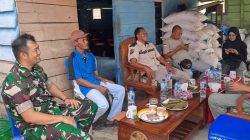 Tingkatkan Pembinaan Teritorial, Babinsa Koramil 13/Sibulue Kodim 1407/Bone Laksanakan Komsos Rutin