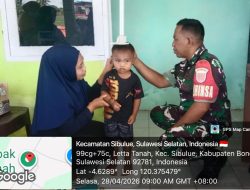 Cegah Stunting Sejak Dini, Babinsa Sibulue Kodim 1407/Bone Kawal Pemeriksaan Balita Di Letta Tanah
