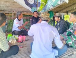 Bangun Kedekatan Dan Kebersamaan, Babinsa Koramil Cenrana Sambangi Warga Melalui Kegiatan Komsos
