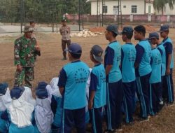 Melalui Edukasi Olahraga Sehat, Babinsa Koramil Salomekko Kodim 1407/Bone Dorong Pelajar Jaga Kebugaran