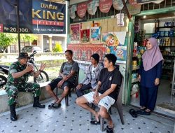 Jalin Komunikasi Langsung, Babinsa Ramil Cenrana Kodim 1407/Bone Serap Aspirasi Warga Ujung Tanah