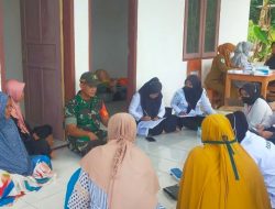 Babinsa Koramil 1407-09/Lapri Turun Langsung Dampingi Posbindu, Pastikan Pelayanan Kesehatan Warga Berjalan Lancar