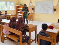 Bekali Generasi Muda Dengan Nilai Kebangsaan, Babinsa Ramil 03 Cenrana Kodim 1407/Bone Sambangi Sekolah