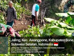 Bersihkan Sungai, Jaga Pengairan : Babinsa Ramil 06 Awangpone Dan Warga Kompak Bergotong Royong
