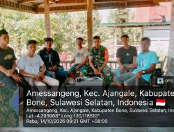 Babinsa Ramil 1407-01/Ajangale Kodim Bone  Perkuat Komunikasi Teritorial Melalui Komsos Di Wilayah Binaan