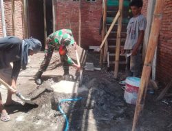 Babinsa Ramil 03 Cenrana Kodim 1407/Bone Bantu Warga Dalam Pembangunan Ruko Di Kelurahan Ujung Tanah