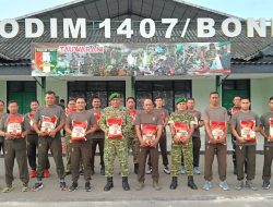Perhatian Dandim Bone Kepada Jajaran, Ratusan Kilogram Beras Di Serahkan