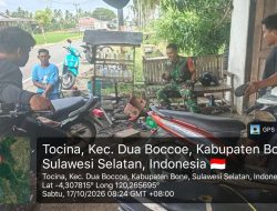 Bangun Kepercayaan Dari Wilayah Binaan, Babinsa Koramil 02/Dua Boccoe Kodim 1407/Bone Aktif Berkomunikasi Dengan Warga